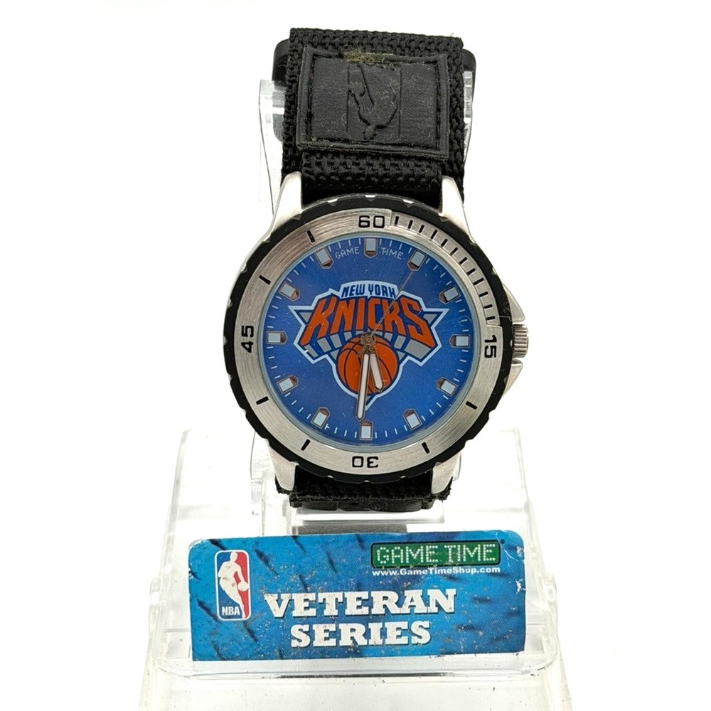 Game Time New York Knicks Veteran Series Quartz Watch NBA New Battery Works